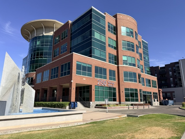 Parkview Plaza — a V2 Properties managed property in Sandy, Utah 5