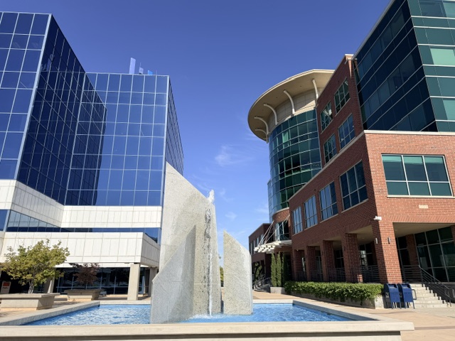 Parkview Plaza — a V2 Properties managed property in Sandy, Utah